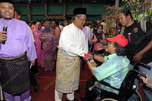KL34_05092012_AIDILFITRI