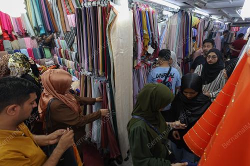 TINJAUAN PERSIAPAN RAYA