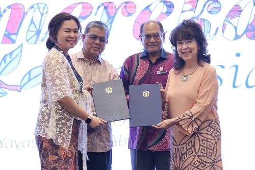 DATUK AARON AGO DAGANG