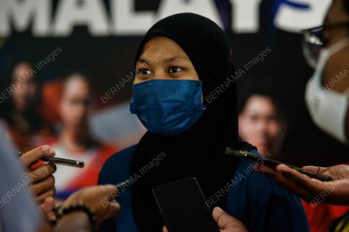SITI NURSHUHAINI AZMAN