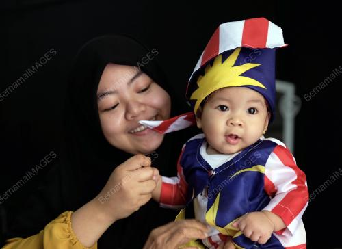 KL34_08082018_BAJU