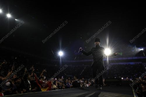 KONSERT JELAJAH 30 TAHUN DEWA 19