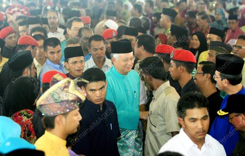 MOHD NAJIB TUN ABDUL RAZAK