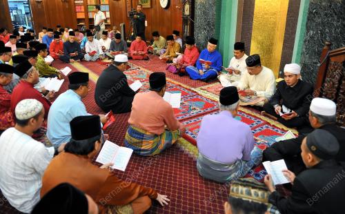 KL34_11052013_UMNO