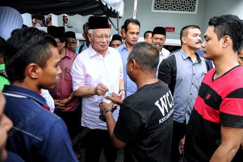 KL34_11062017_BUBUR_LAMBUK_BN201706106552