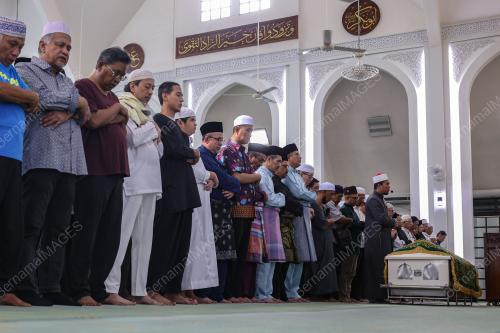 ALLAHYARHAM TUN MOHAMED DZAIDDIN ABDULLAH