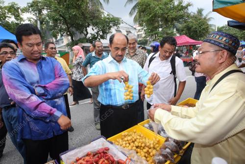 ZULHASNAN RAFIQUE