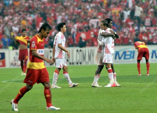 KL34_12102012_PIALA_MALAYSIA