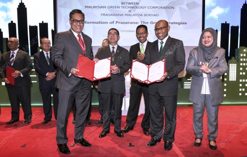 KL34_12102017_COLLABORATES_BN201710118130