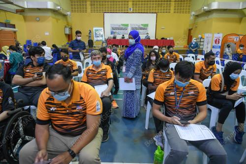 PROGRAM IMUNISASI COVID-19 KEMENTERIAN BELIA DAN SUKAN