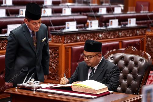 SHAHROL WIZAN SULONG