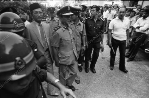 MOKHTAR HASHIM