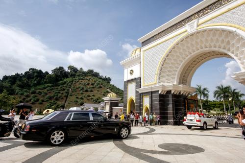 KL34_13122016_AGONG