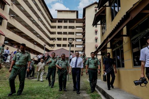 DATUK SERI HISHAMMUDDIN TUN HUSSEIN