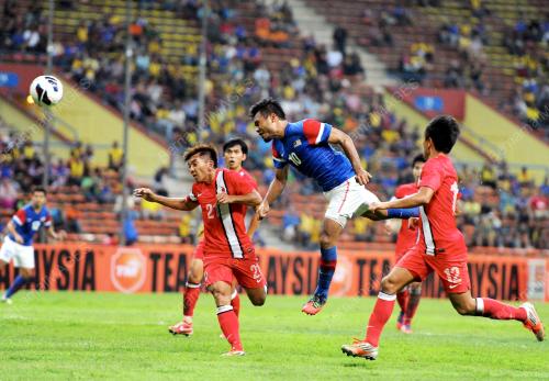 KL34_14112012_BOLA
