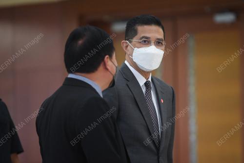 DADTUK SERI MOHAMED AZMIN ALI
