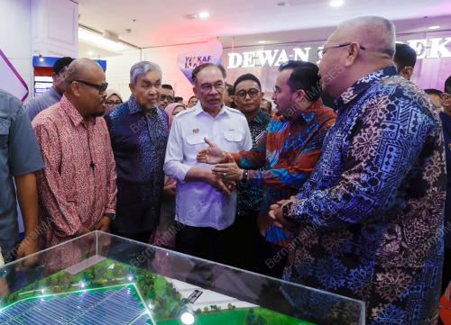 DATUK SERI ANWAR IBRAHIM