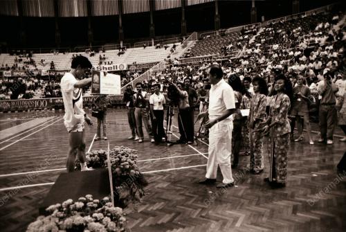BADMINTON TERBUKA