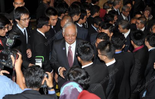 KL34_15072013_FELO_PERDANA
