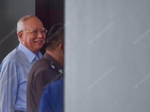 DATUK SERI NAJIB TUN RAZAK