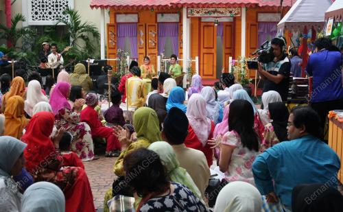 MASNAH RAIS