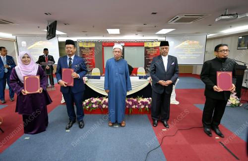 DATUK SERI DR ZULKIFLI MOHAMAD AL-BAKRI