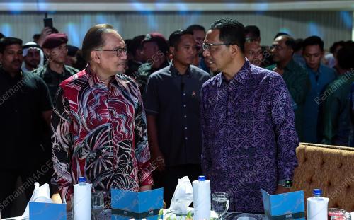 DATUK SERI ANWAR IBRAHIM