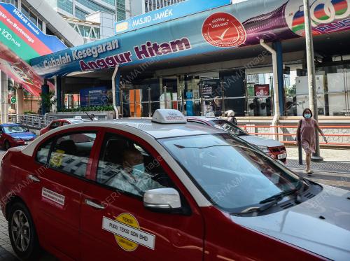 TINJAUAN PERKHIDMATAN TEKSI DAN E-HAILING