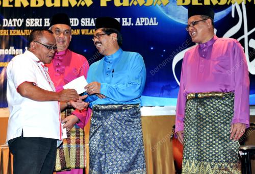 KL34_17072013_RISDA_SUMBANG