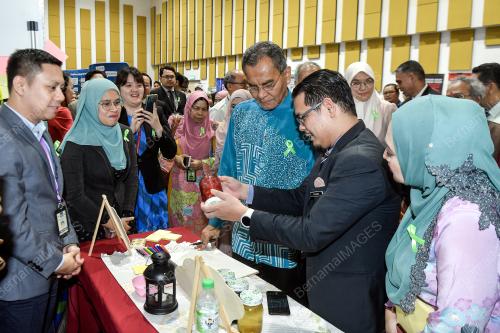 KL34_17102019_PERASMIAN_BN201910164635