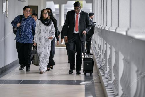 TOH PUAN NAÃ•IMAH ABDUL KHALID