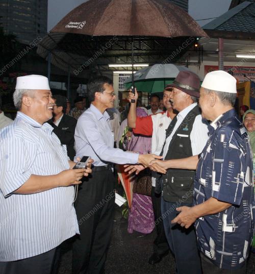 RAJA NONG CHIK RAJA ZAINAL ABIDIN