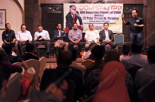 KL34_18112014_UMNO