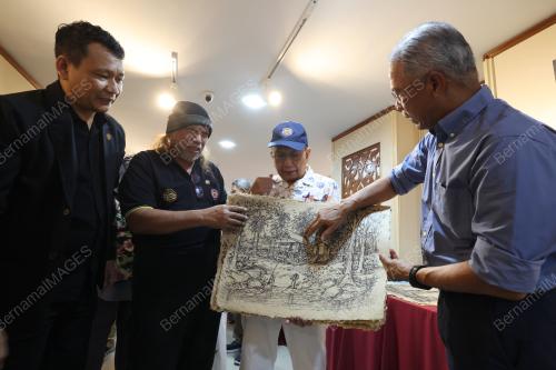 TAN SRI DR RAIS YATIM