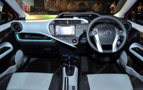 KL34_20022012_TOYOTA