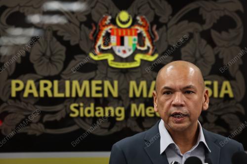 DATUK ARMIZAN MOHD ALI