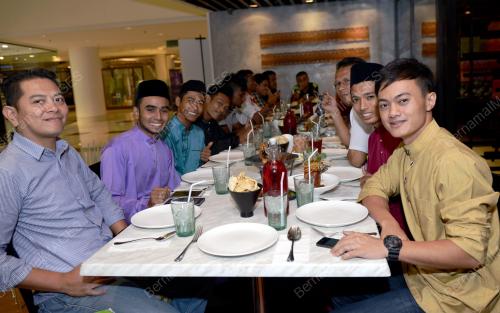 KL34_21072014_BUKA_PUASA