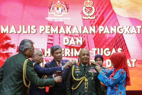 DATUK SERI MOHAMAD HASAN