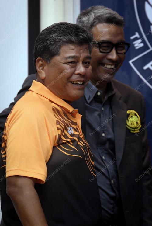 KL34_23072018_BOLA