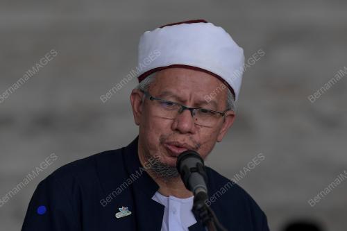 SENATOR DATUK DR ZULKIFLI MOHAMAD AL BAKRI