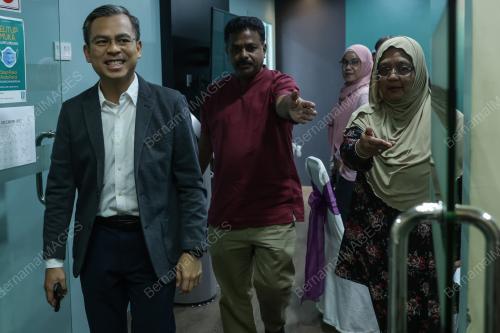 FAHMI FADZIL