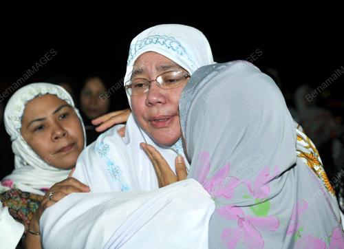 LEILA ZURINA AHMAD NORDIN