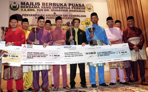 TUN MAHATHIR MOHAMAD