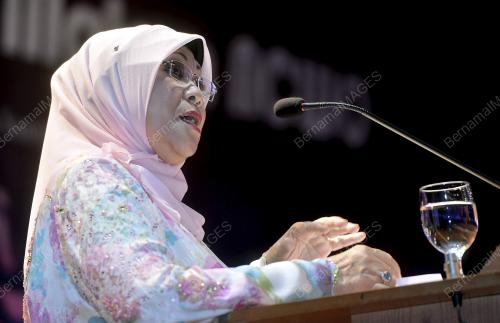 KL34_24082016_NCWO_WANITA