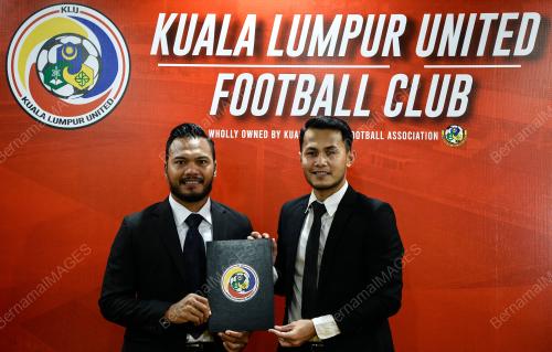 MAJLIS MENANDATANGANI DUA PEMAIN BARU DI KUALA LUMPUR UNITED FC
