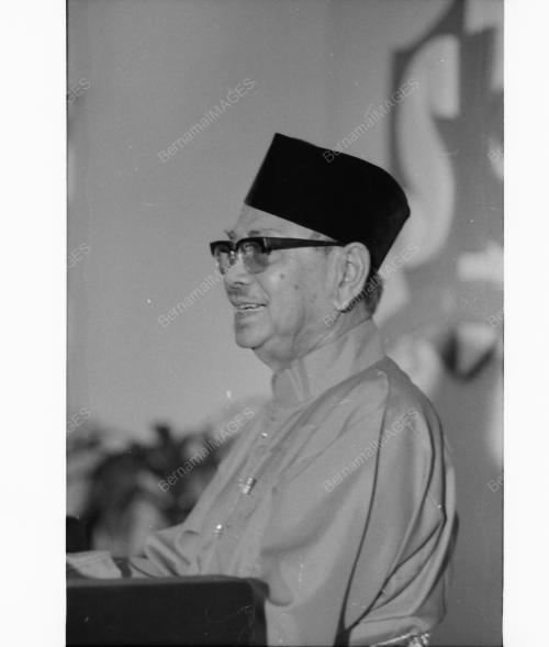 TUNKU ABDUL RAHMAN LANCAR BANGUNAN