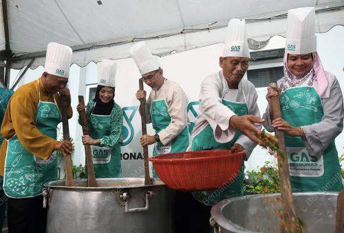 KL34_25052018_PETRONAS