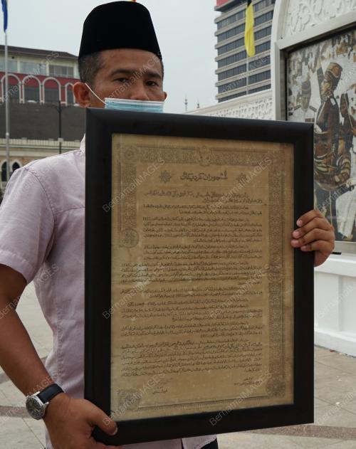 TINJAUAN KEMERDEKAAN KE-63