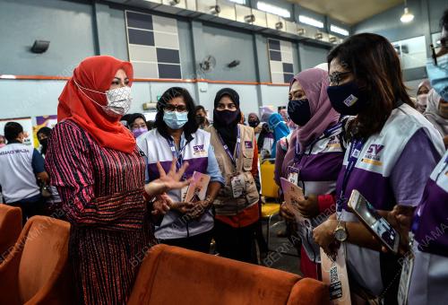 KL34_25112021_RINA_HARUN