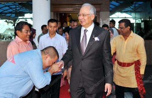 DATUK SERI MOHD NAJIB TUN ABDUL RAZAK